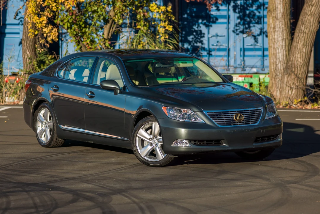 2008 Lexus LS 4th Gen - Image 20 of 31