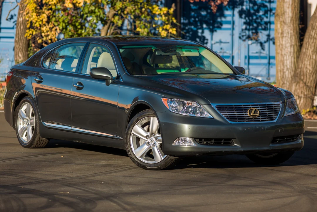 2008 Lexus LS 4th Gen - Image 22 of 31