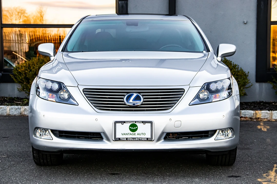 2008 Lexus LS 4th Gen - Image 5 of 31