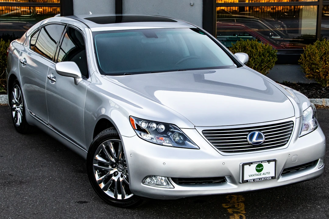 2008 Lexus LS 4th Gen - Image 10 of 31