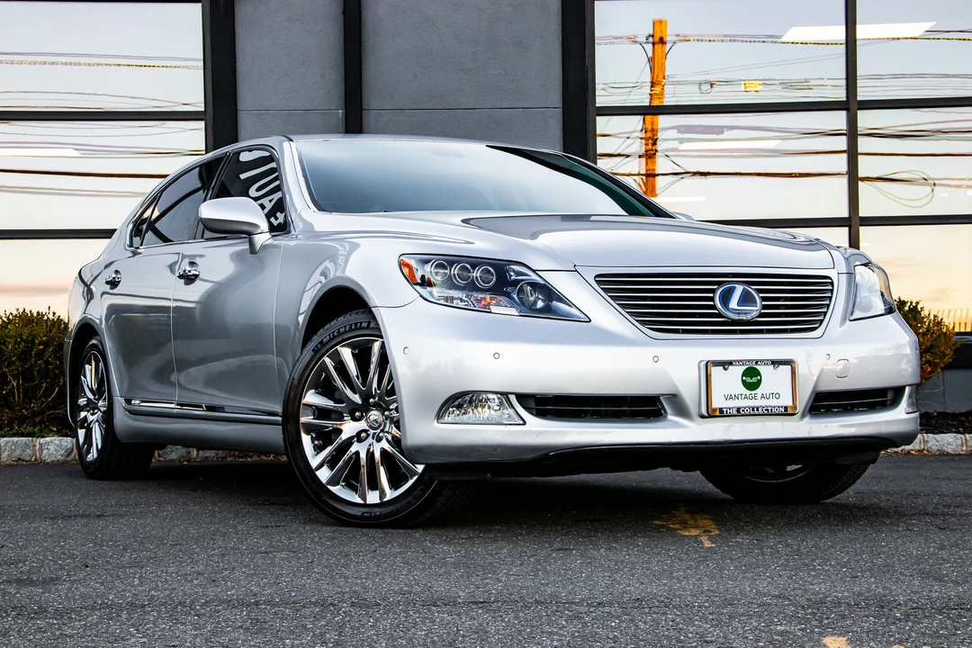 2008 Lexus LS 4th Gen - Image 9 of 31