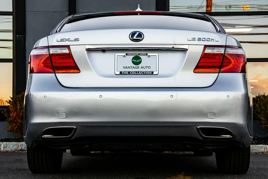 2008 Lexus LS 4th Gen - Image 17 of 31