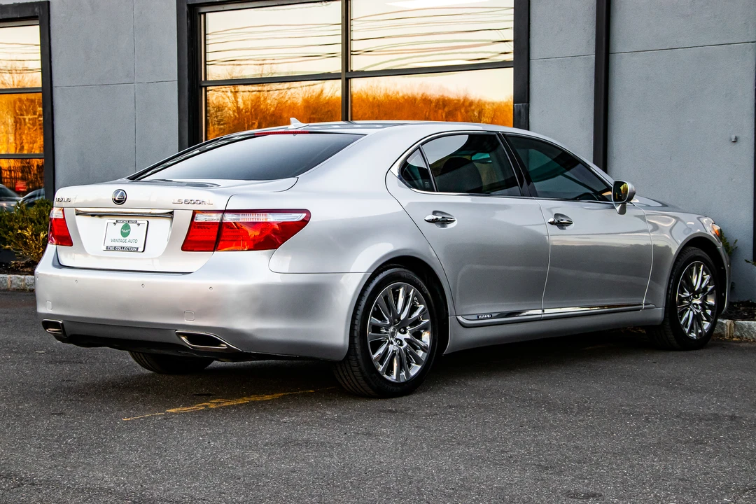 2008 Lexus LS 4th Gen - Image 14 of 31