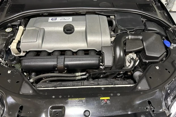 2008 Volvo XC70 3rd Gen - Image 6 of 8
