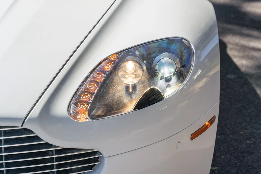 2009 Aston Martin V8 Vantage (2006-2017) - Image 21 of 31