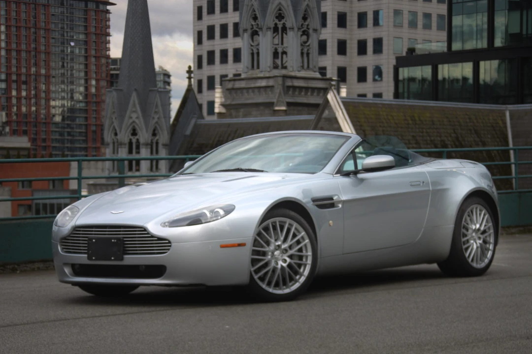 2009 Aston Martin V8 Vantage (2006-2017) - Image 28 of 31