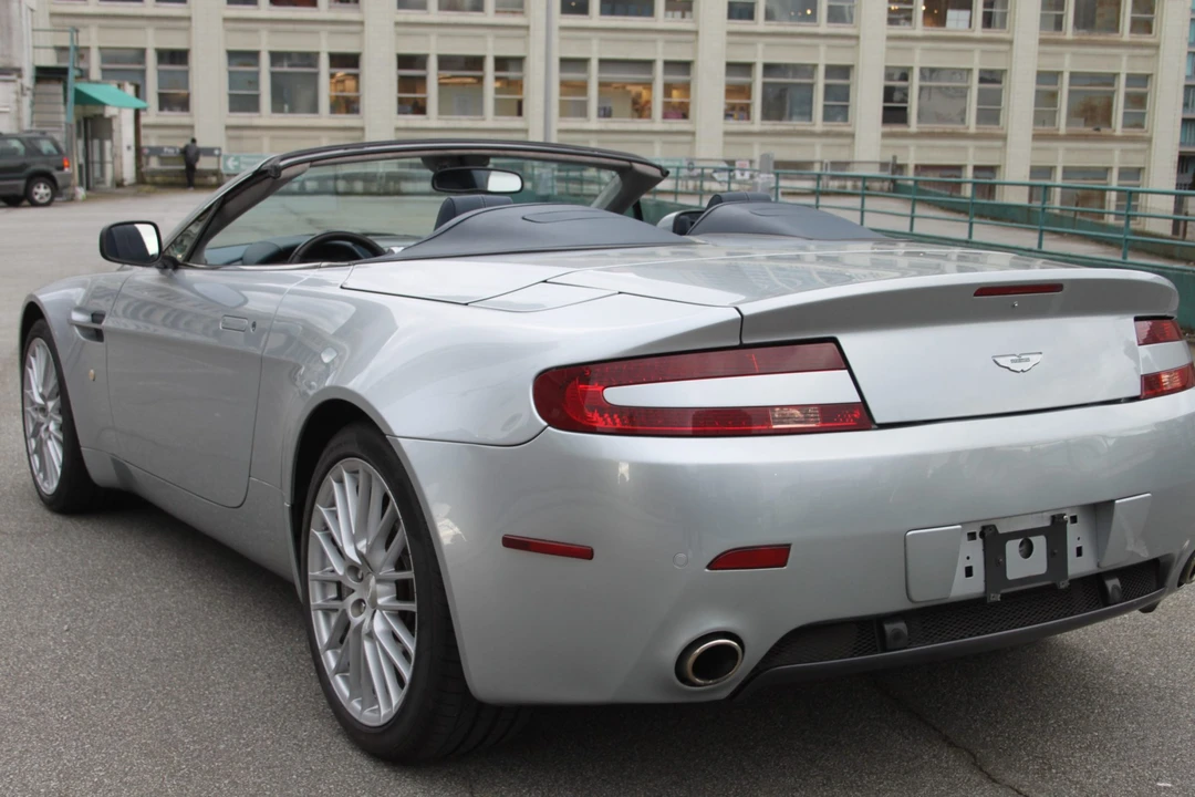 2009 Aston Martin V8 Vantage (2006-2017) - Image 20 of 31