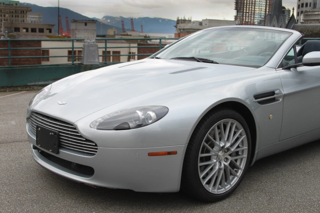 2009 Aston Martin V8 Vantage (2006-2017) - Image 15 of 31
