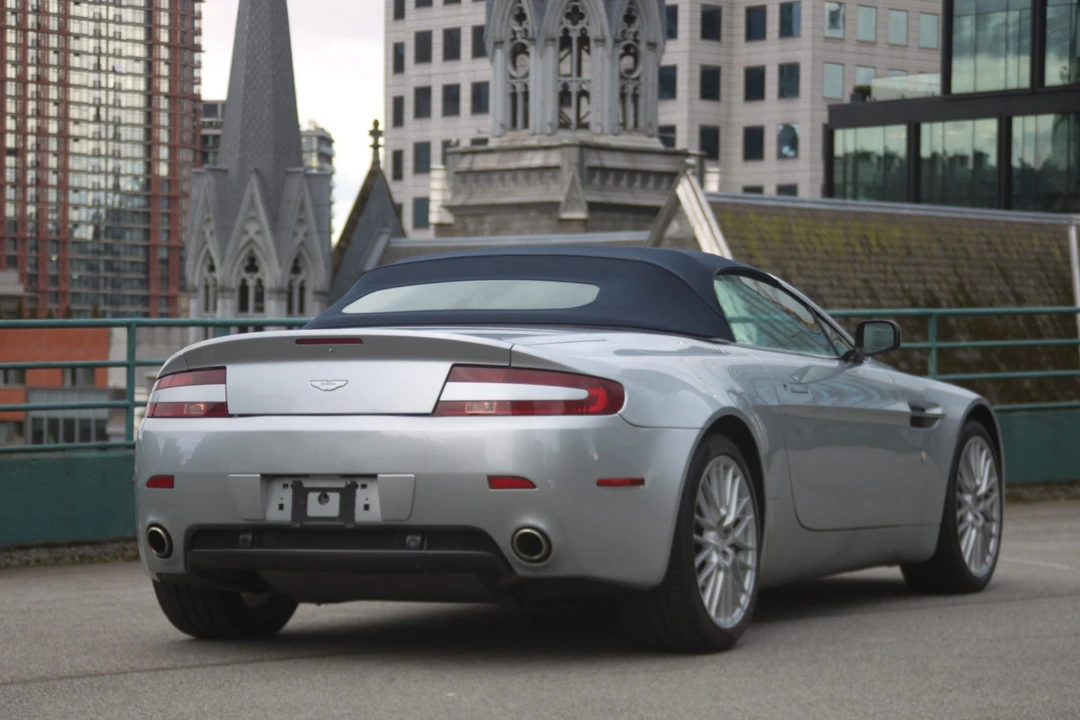 2009 Aston Martin V8 Vantage (2006-2017) - Image 10 of 31