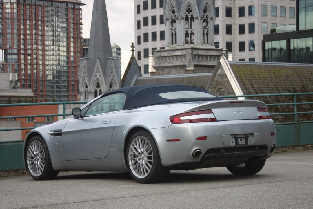 2009 Aston Martin V8 Vantage (2006-2017) - Image 6 of 31