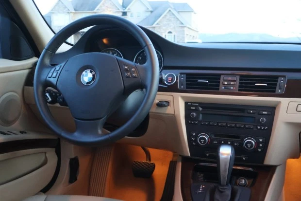 2009 BMW E90 3 Series Sedan - Image 5 of 7