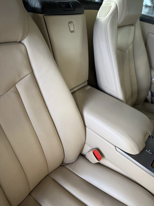 2009 Cadillac XLR - Image 23 of 31
