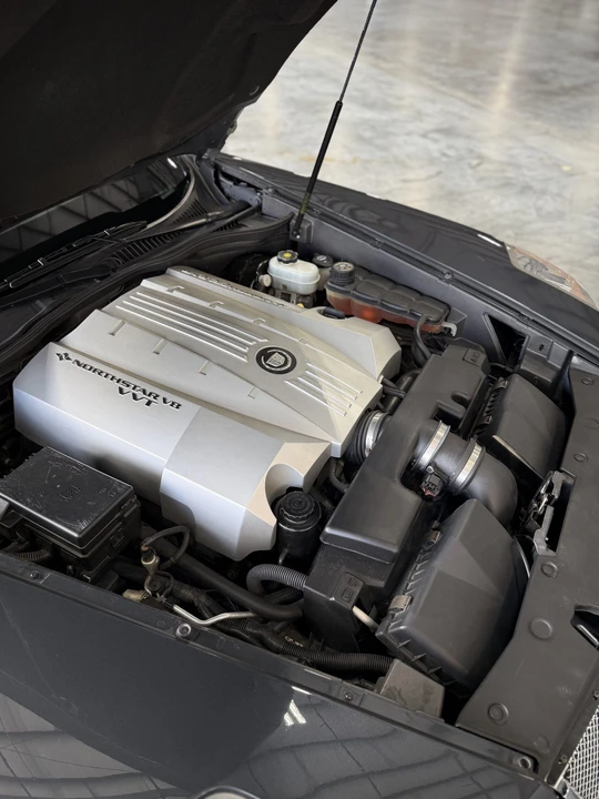 2009 Cadillac XLR - Image 28 of 31