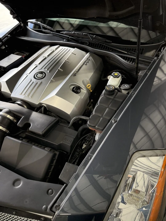 2009 Cadillac XLR - Image 29 of 31