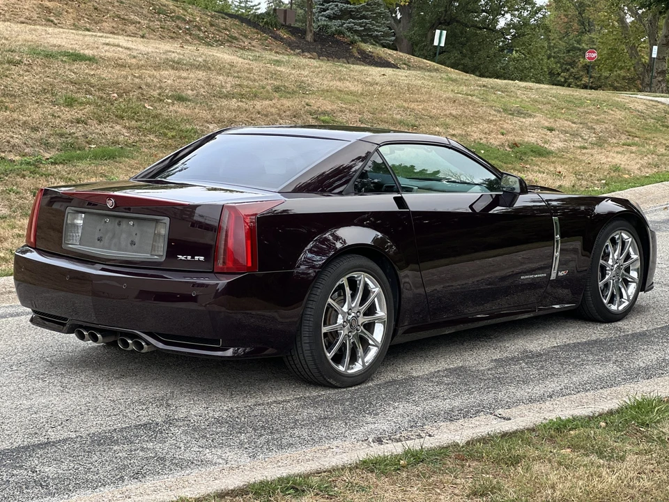 2009 Cadillac XLR-V - Image 31 of 31