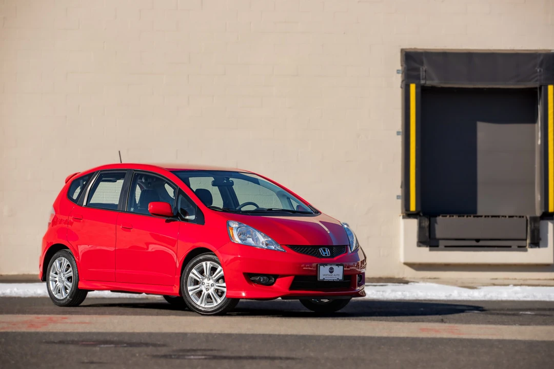 2009 Honda Fit - Image 7 of 31