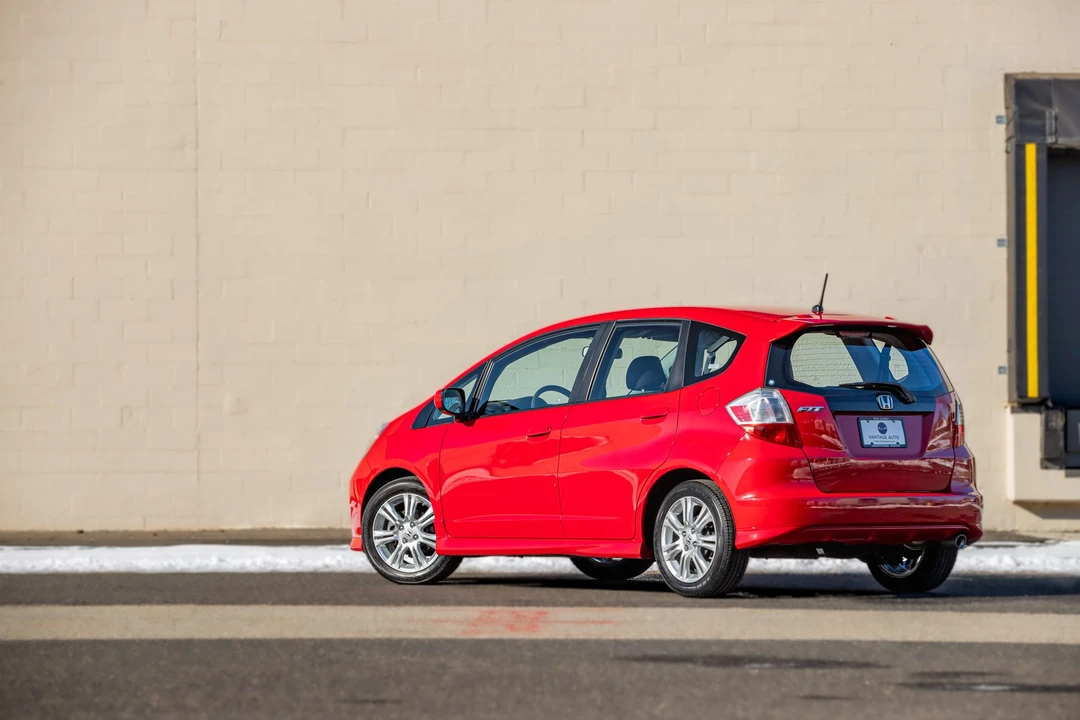 2009 Honda Fit - Image 4 of 31