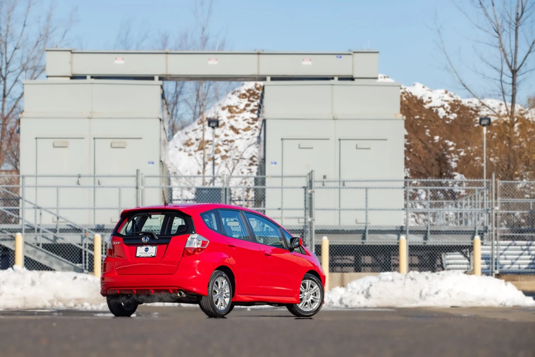2009 Honda Fit - Image 6 of 31