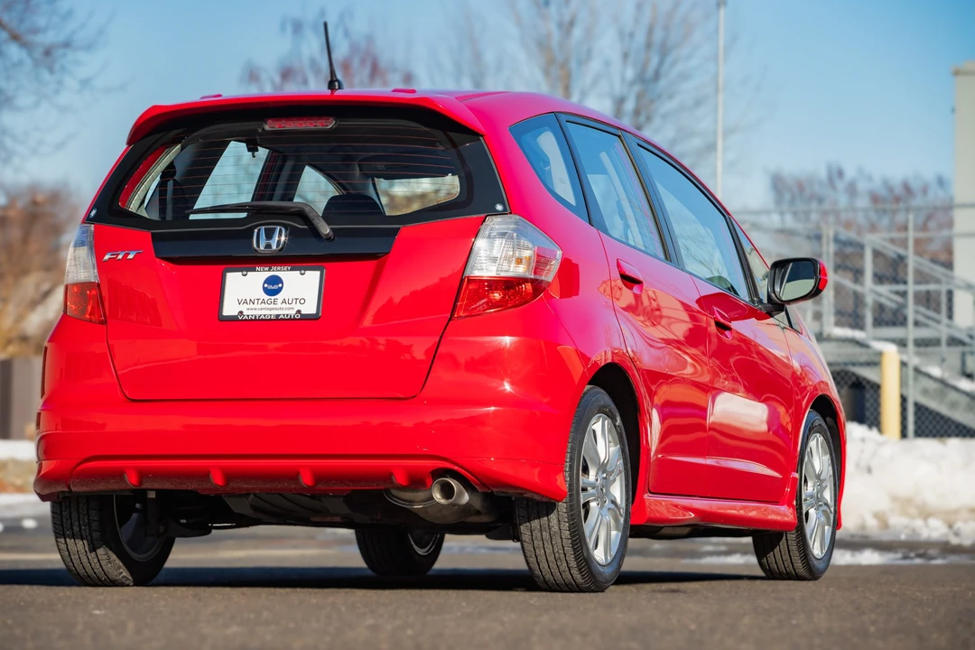 2009 Honda Fit - Image 18 of 31