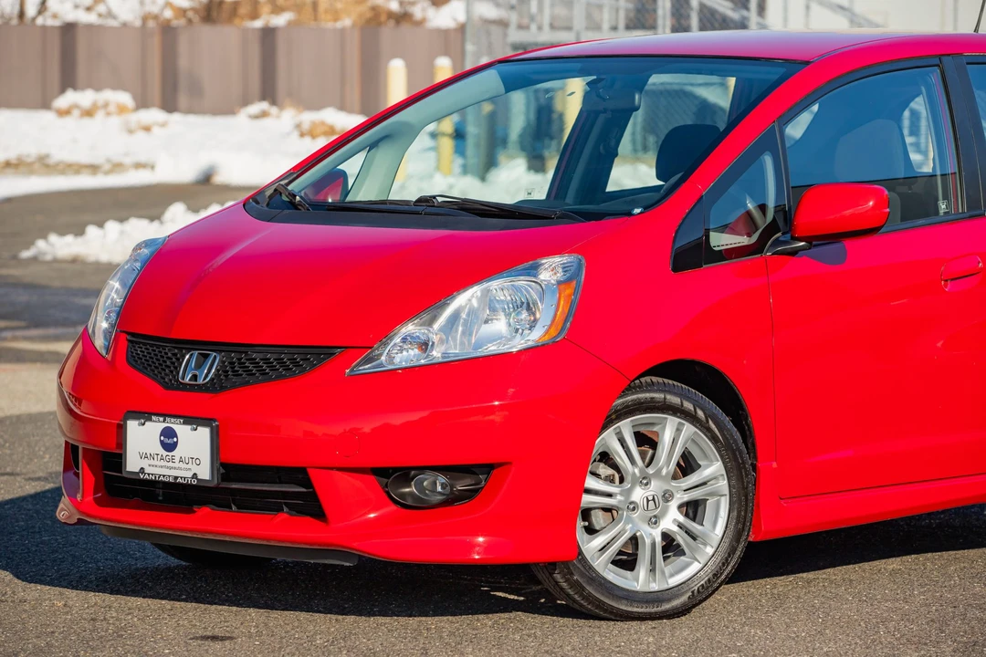2009 Honda Fit - Image 28 of 31