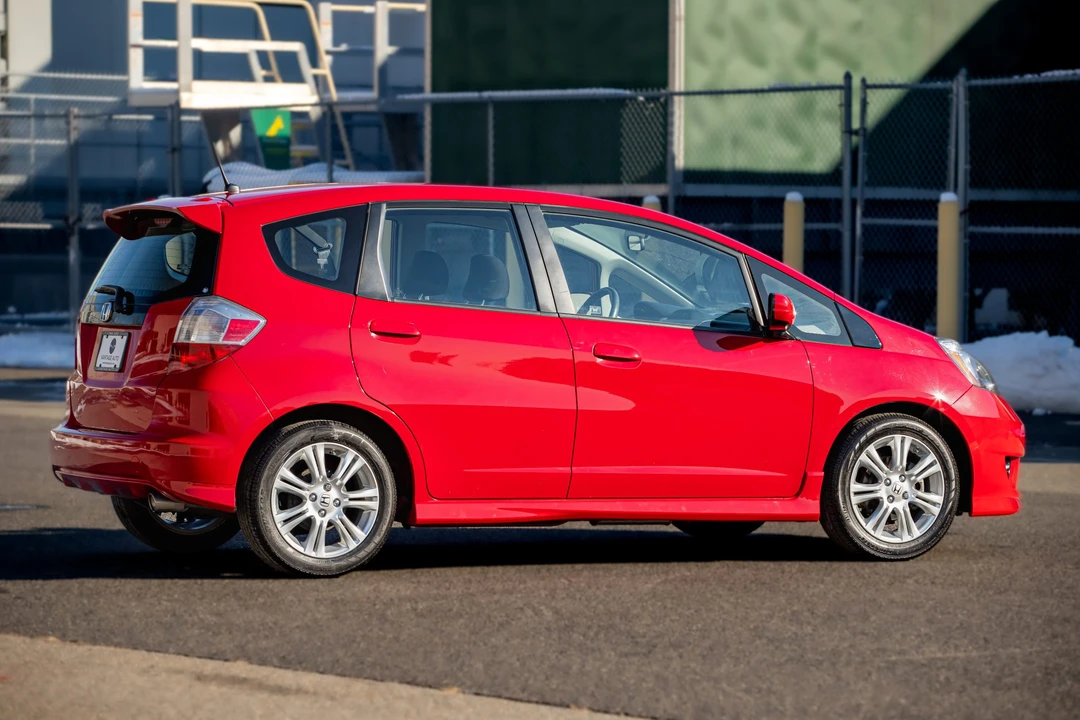 2009 Honda Fit - Image 21 of 31