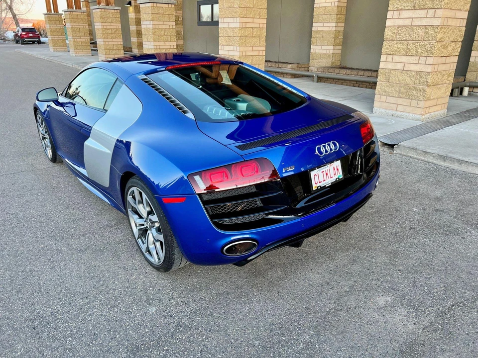 2010 Audi 42 R8 - Image 27 of 31