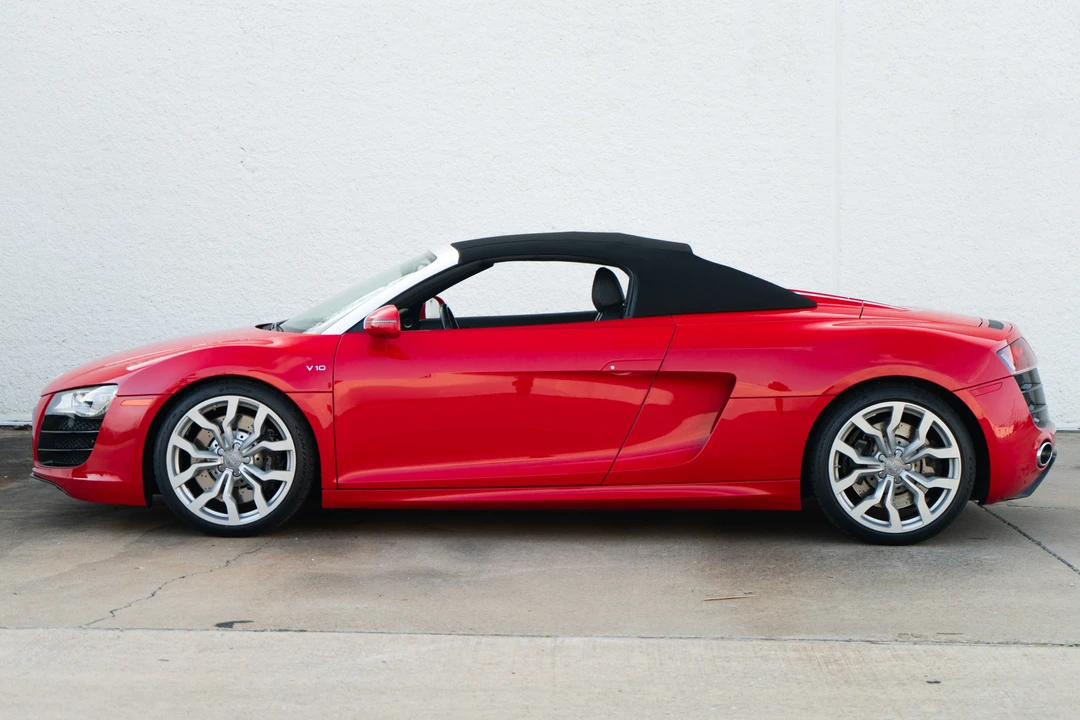 2011 Audi 42 R8 - Image 11 of 31