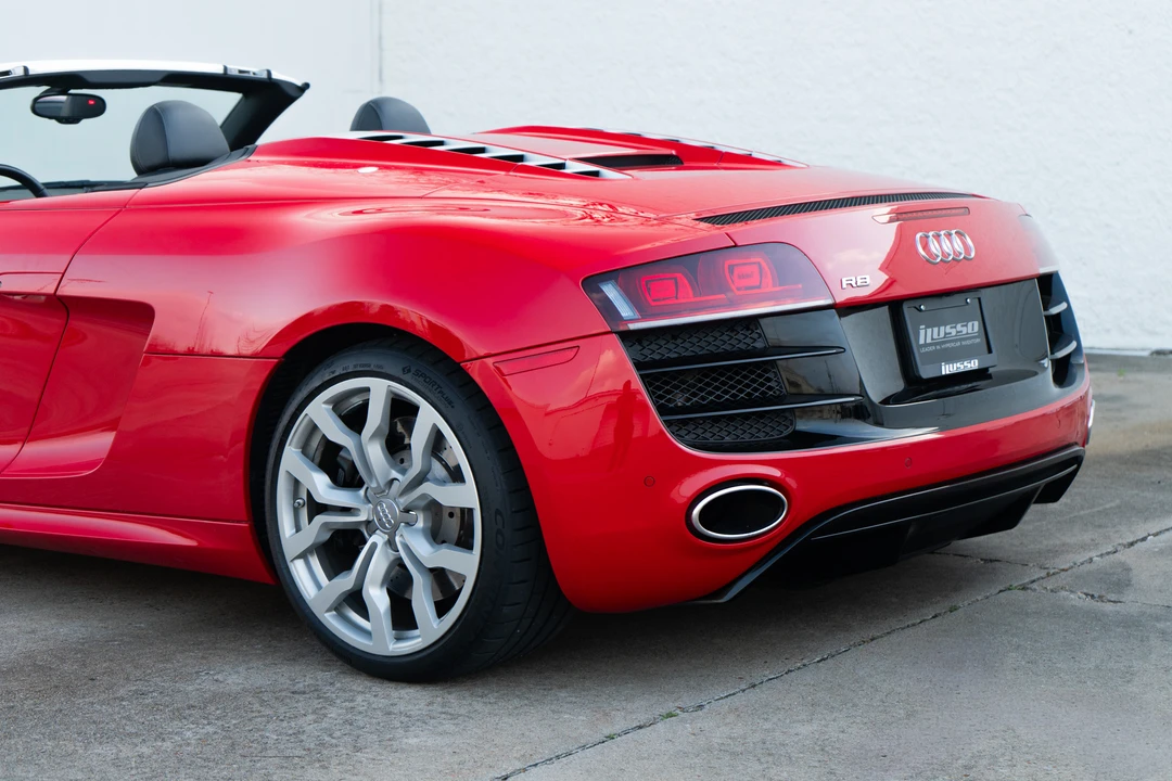 2011 Audi 42 R8 - Image 18 of 31