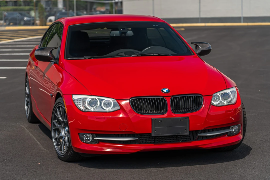 2011 BMW E93 335i Convertible - Image 13 of 31