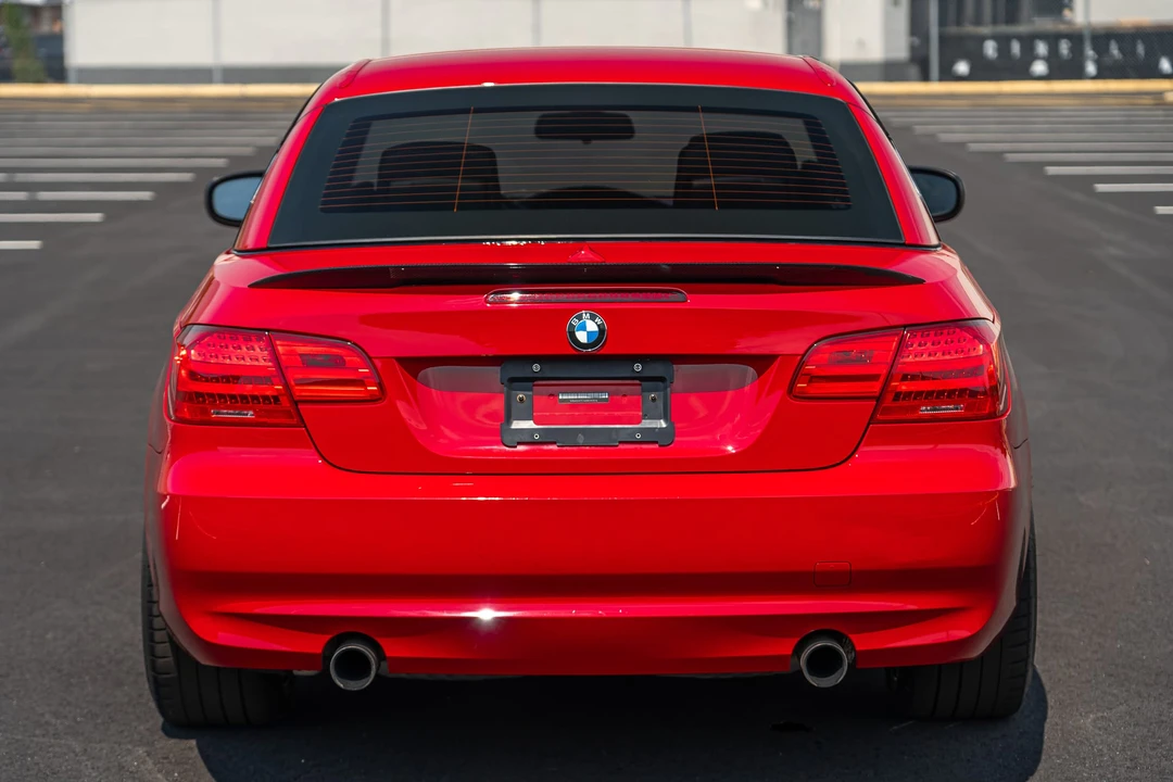 2011 BMW E93 335i Convertible - Image 7 of 31
