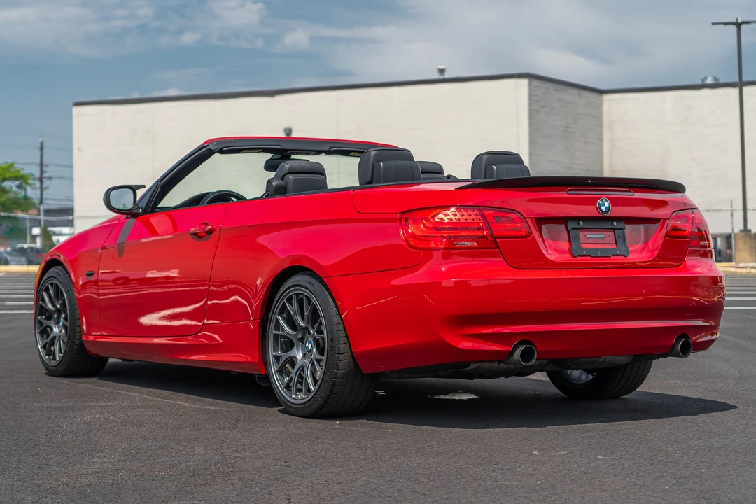 2011 BMW E93 335i Convertible - Image 20 of 31