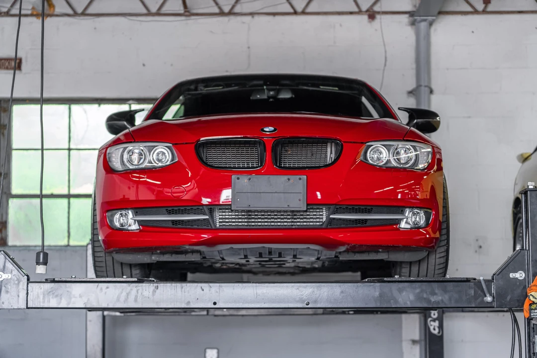 2011 BMW E93 335i Convertible - Image 18 of 31