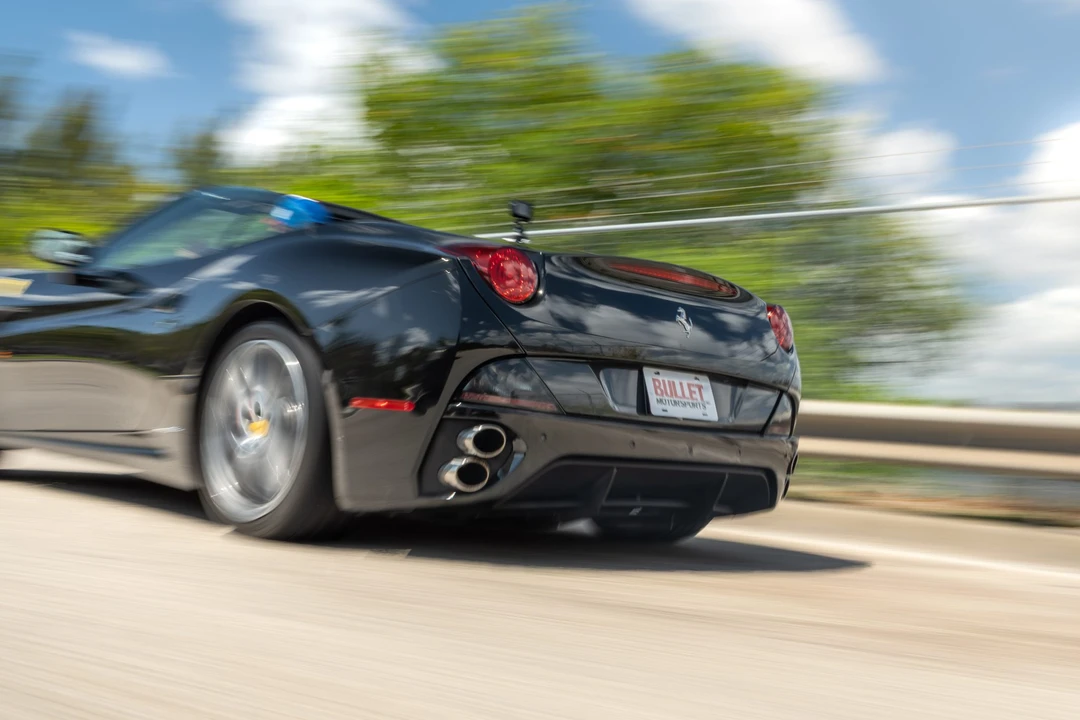 2011 Ferrari California - Image 26 of 31