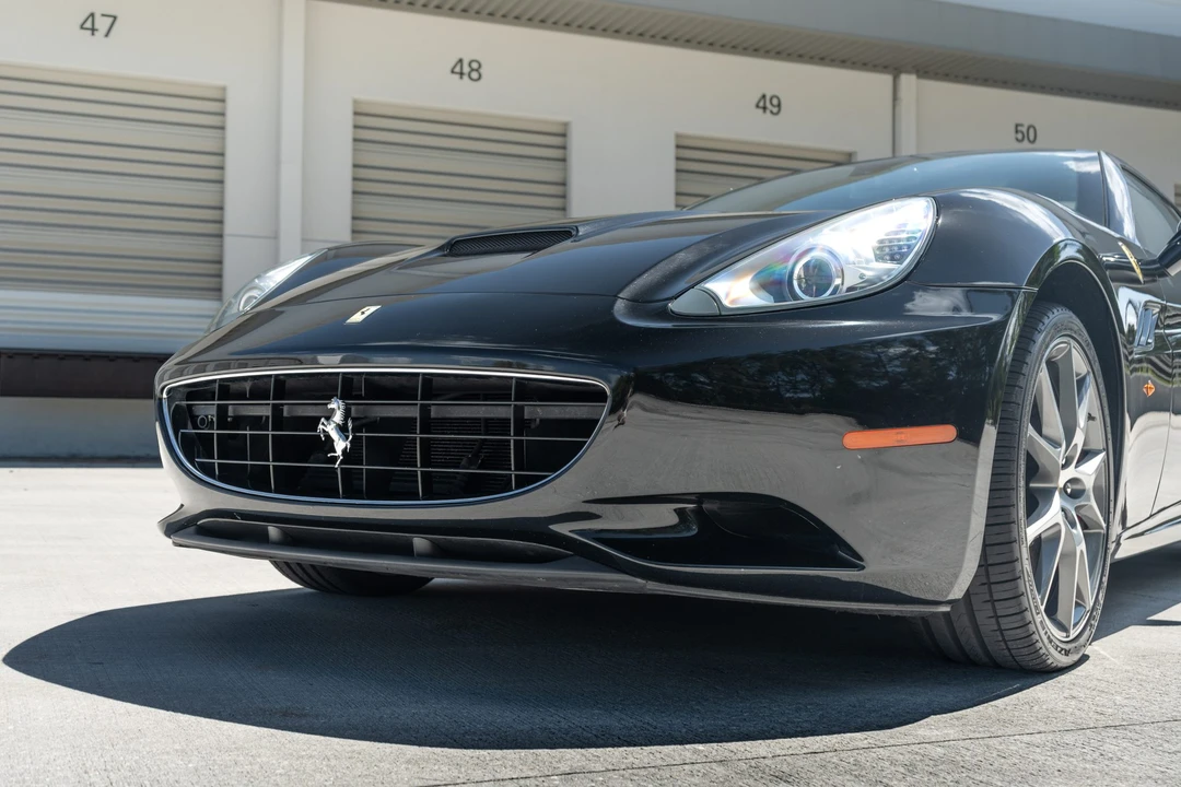 2011 Ferrari California - Image 23 of 31