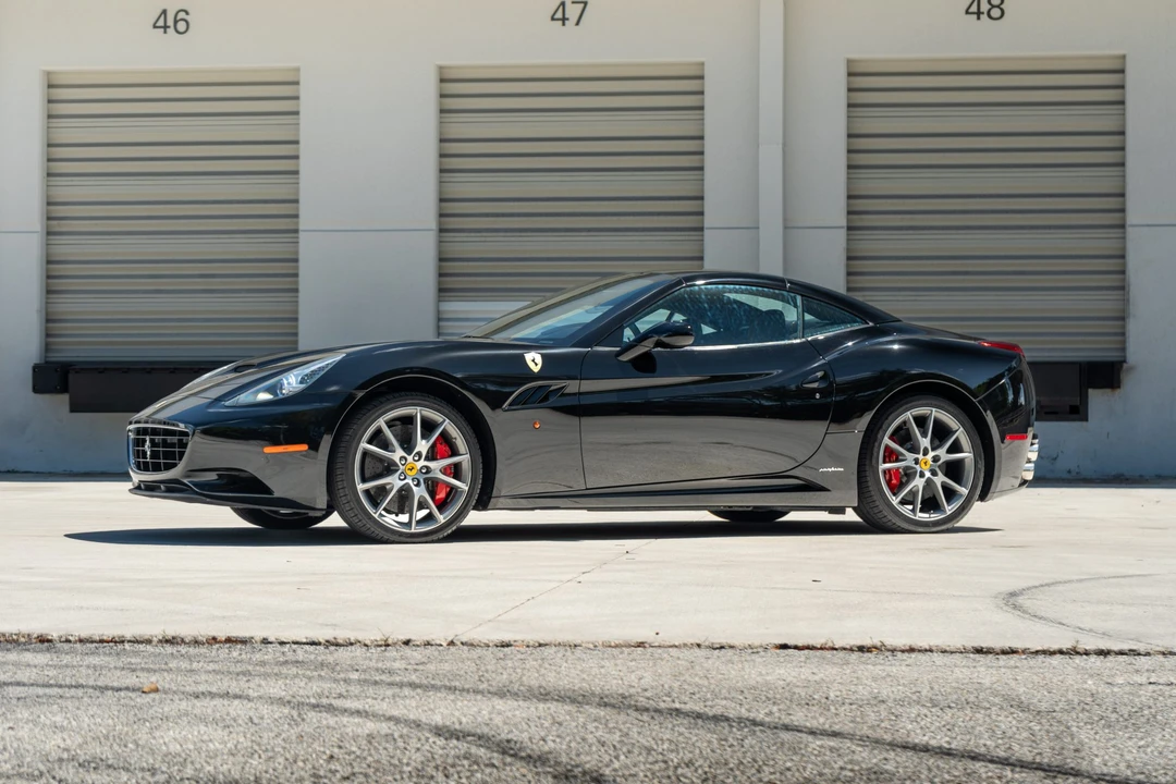 2011 Ferrari California - Image 22 of 31