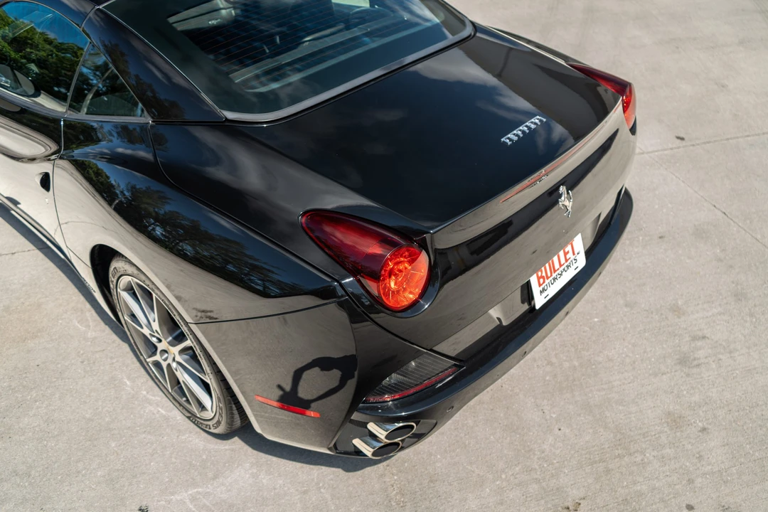 2011 Ferrari California - Image 28 of 31