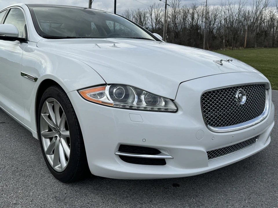 2011 Jaguar X351 XJ - Image 23 of 31