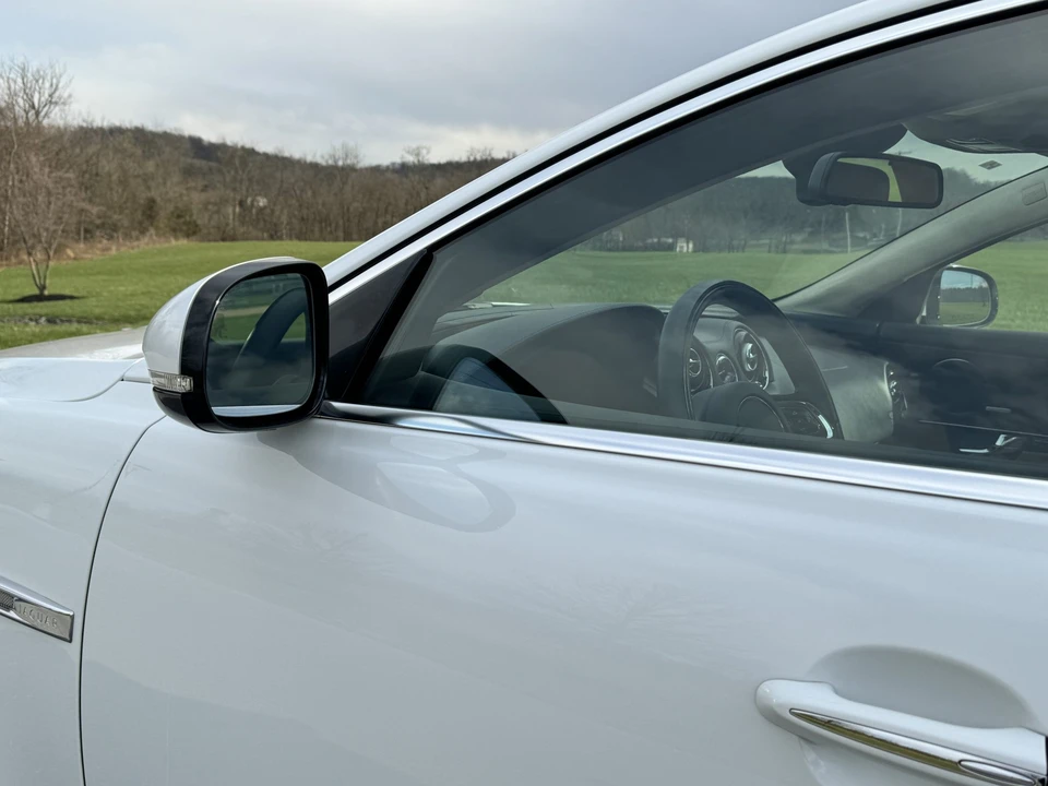 2011 Jaguar X351 XJ - Image 31 of 31