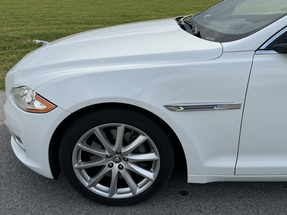 2011 Jaguar X351 XJ - Image 26 of 31