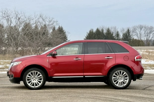 2011 Lincoln MKX - Image 3 of 8
