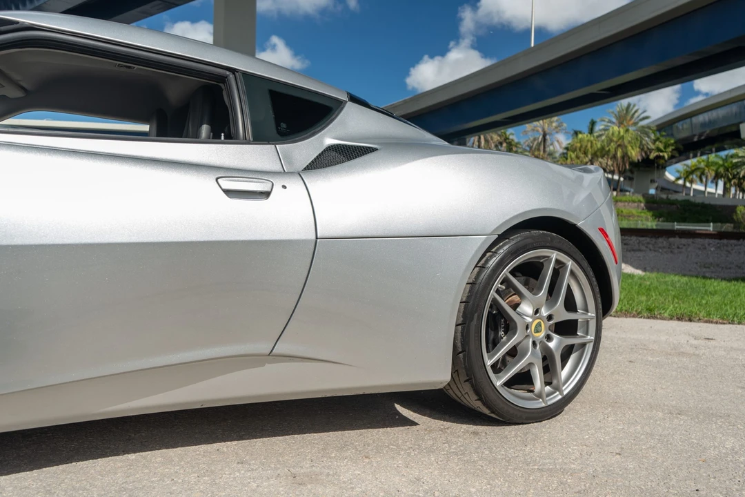 2011 Lotus Evora - Image 27 of 31