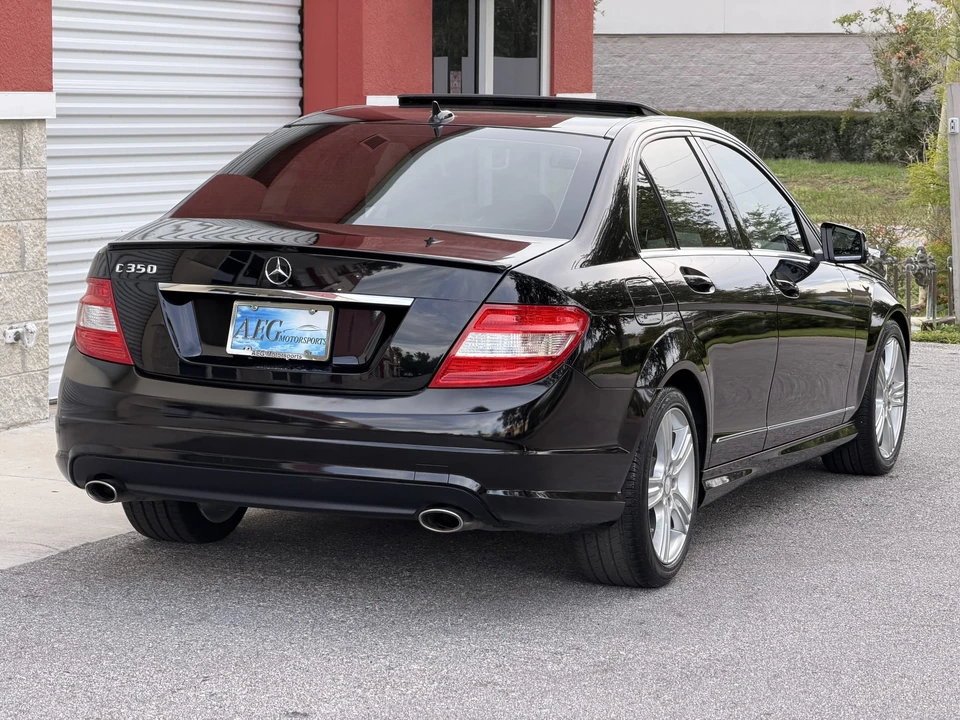 2011 Mercedes-Benz W204 C-Class - Image 21 of 31