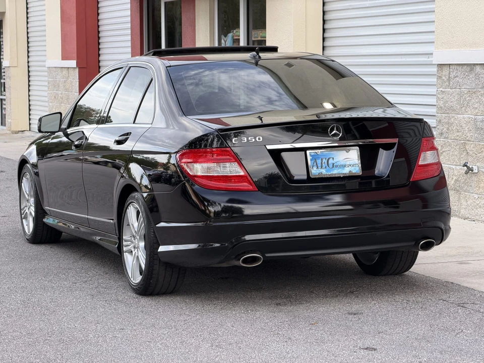 2011 Mercedes-Benz W204 C-Class - Image 22 of 31
