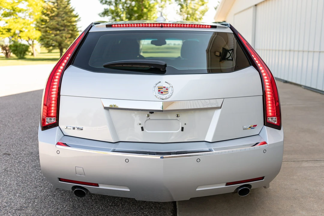2012 Cadillac CTS-V 2nd Gen - Image 4 of 31