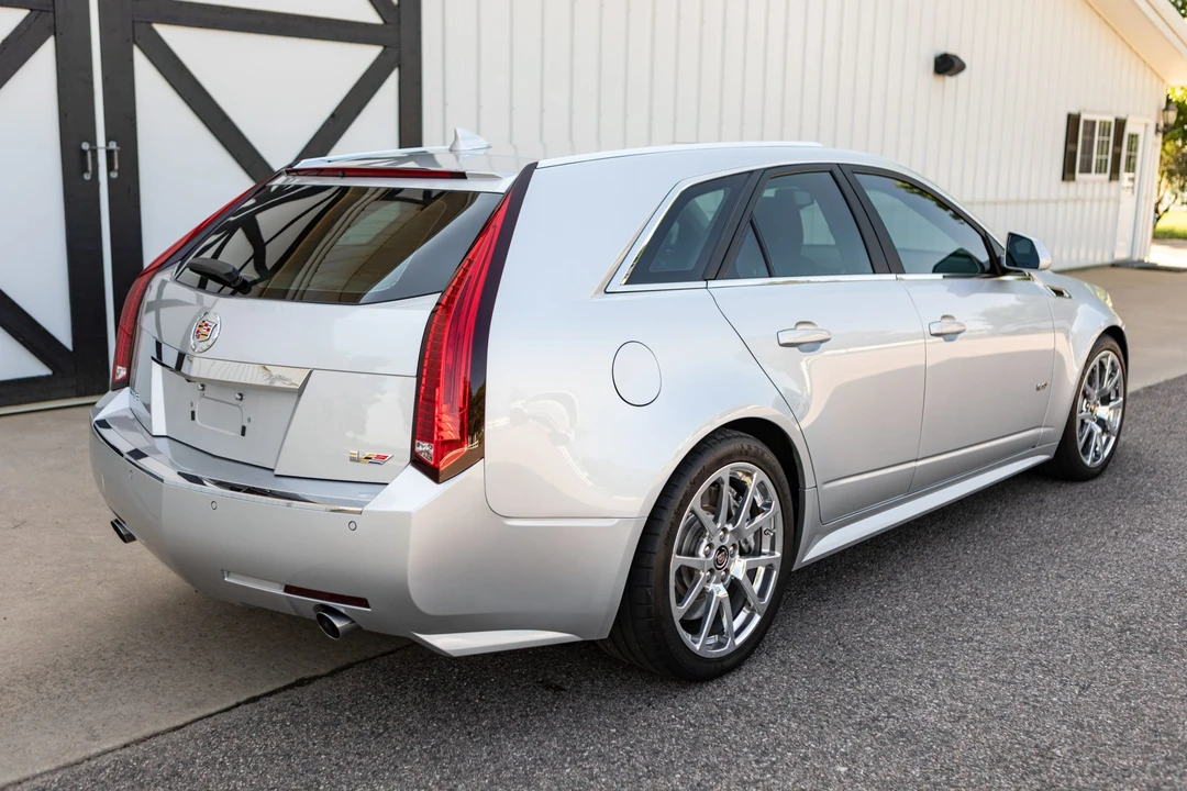 2012 Cadillac CTS-V 2nd Gen - Image 5 of 31