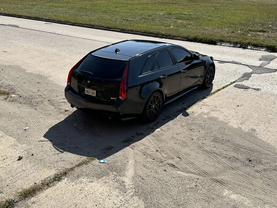 2012 Cadillac CTS-V 2nd Gen - Image 25 of 31