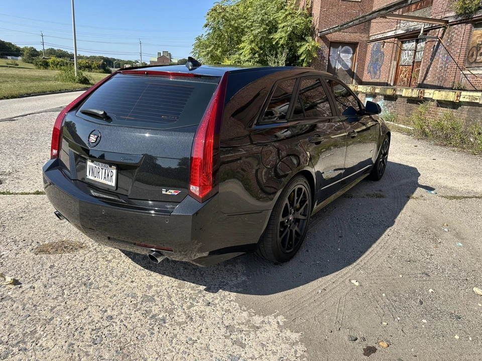 2012 Cadillac CTS-V 2nd Gen - Image 29 of 31