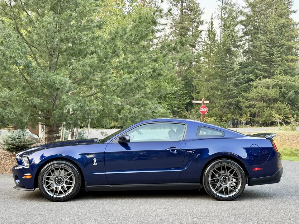 2012 Ford S197 II Shelby Mustang GT500 - Image 14 of 31