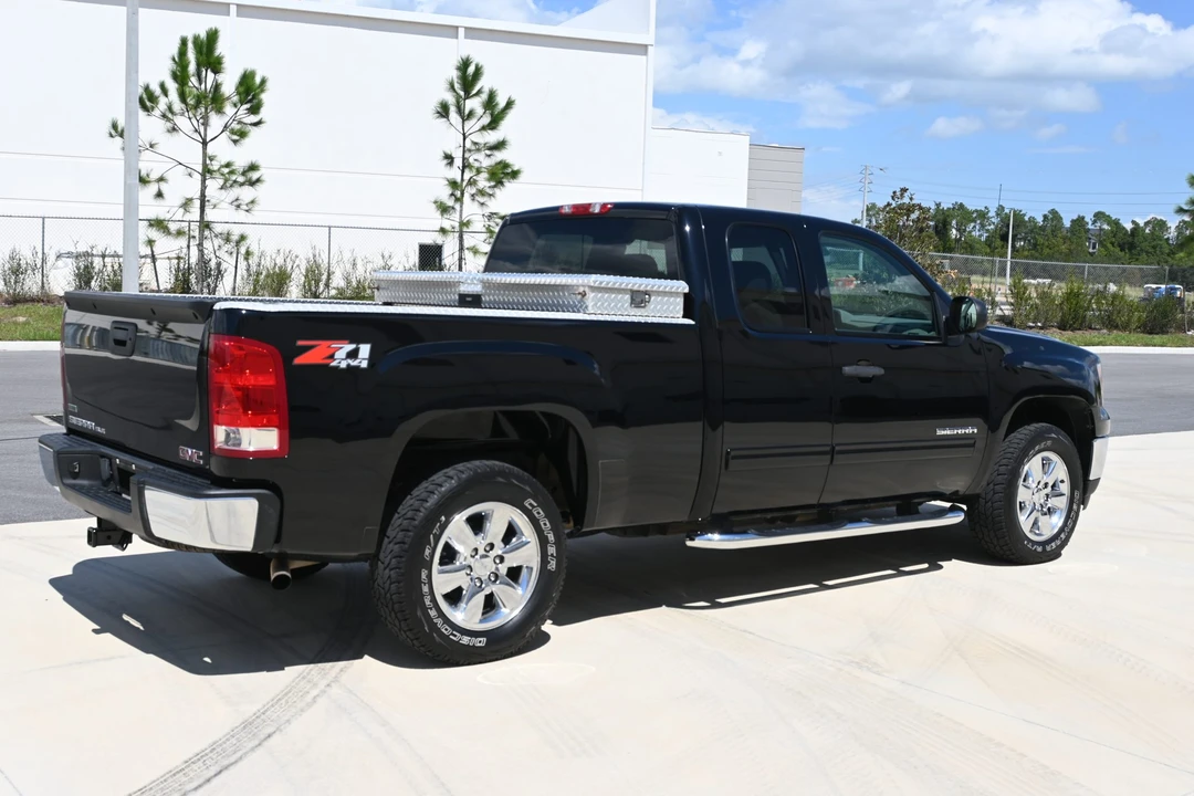 2012 GMC Sierra 3rd Gen - Image 9 of 31