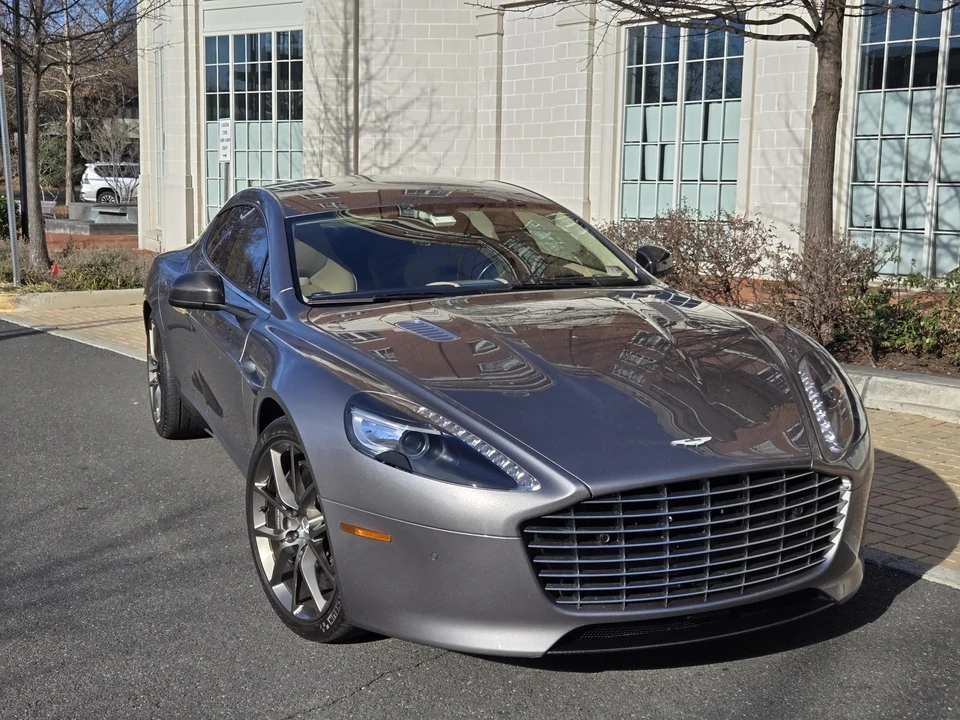 2014 Aston Martin Rapide - Image 13 of 31